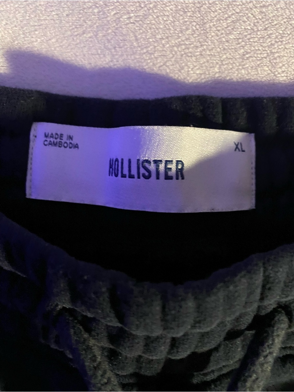 Hollister Sweatshorts 7” - Picture 3 of 3